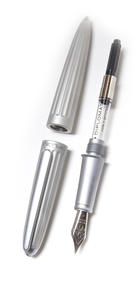 Ручка перьевая DIPLOMAT Aero Matt Silver